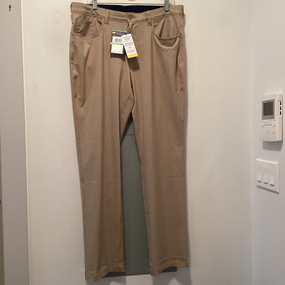 Jack Nicklaus Golf Pants, Chinchilla Color, Size 34X32 NWT